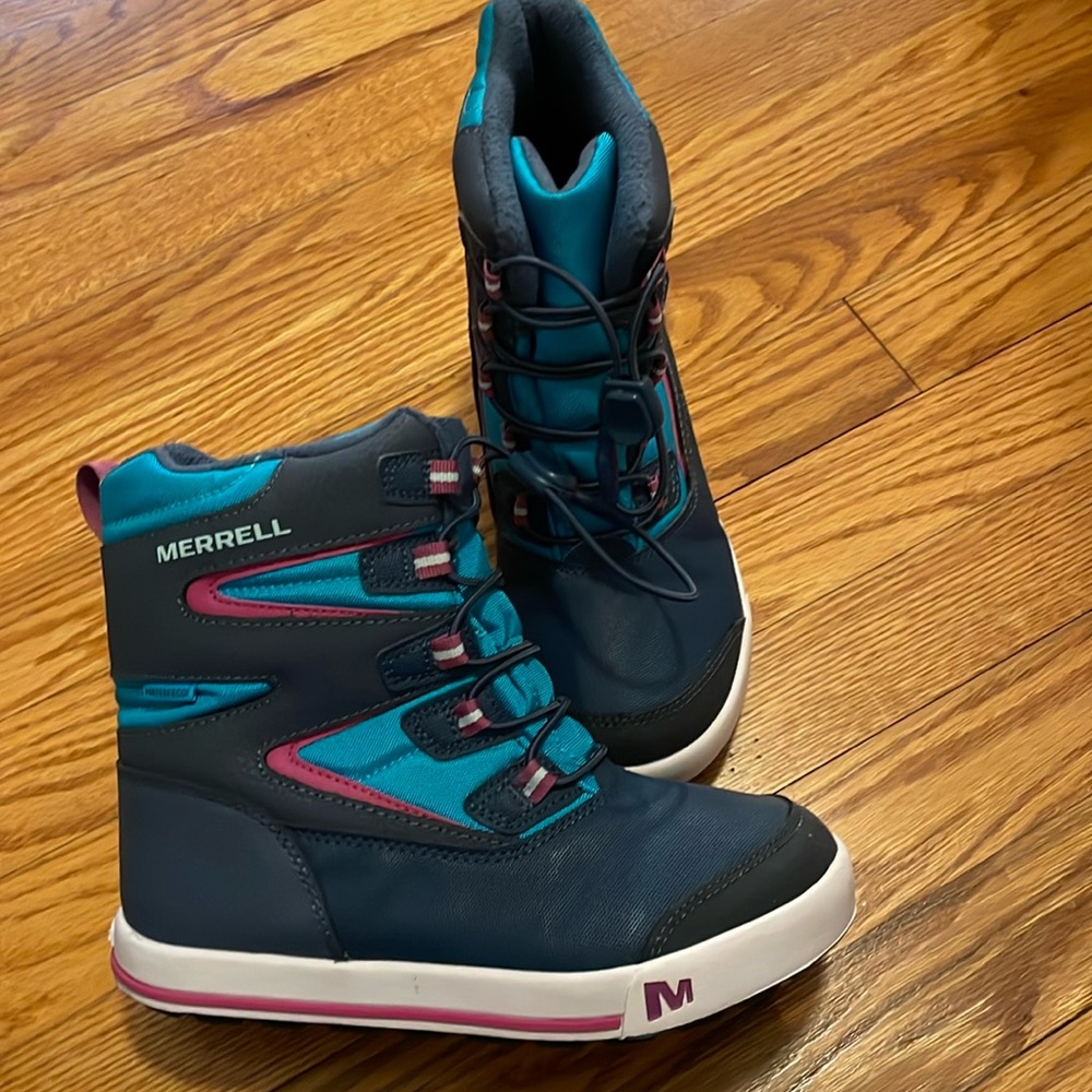 Merrell Snow Boots - Like New